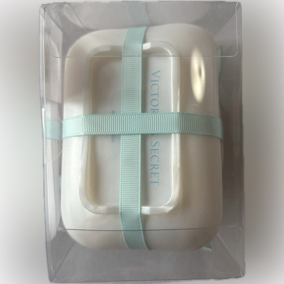 Victoria's Secret Sponge and Soap Tray - Picture 5 of 7